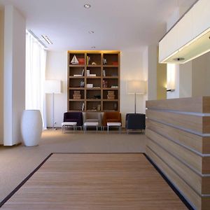 Rota Suites